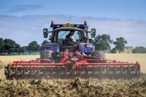 optimer-min-till-stubble-cultivator-gordon-stewart-4
